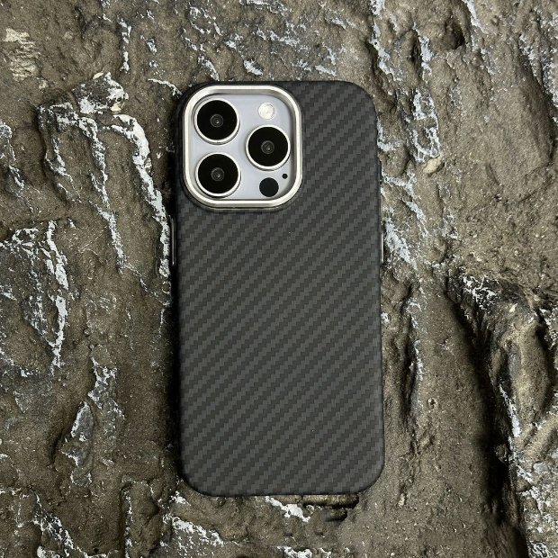 Suitable for iPhone 15 ProMax phone case Kevlar pattern magnetic hard case 14 carbon fiber pattern anti drop protective case